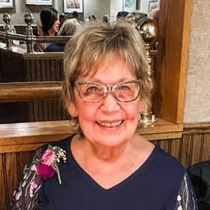 Meet your Posher, Gloria